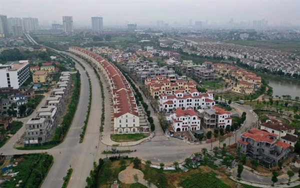 Bất động sản ven đô trầm lắng sau lệnh tạm dừng phân lô
